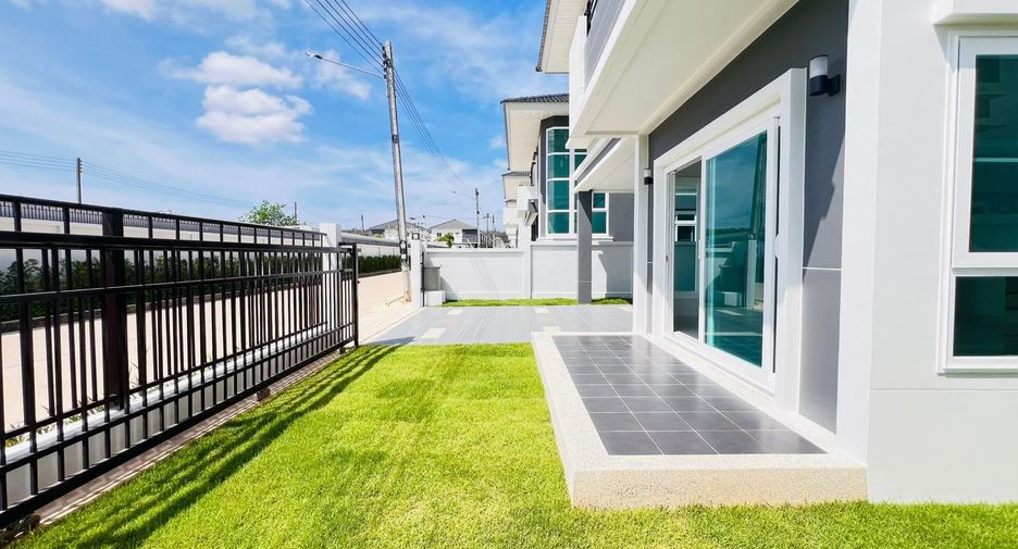 For sale 3 ベッドルーム house in Bang Phli, Samut Prakan