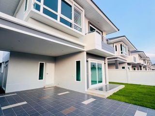 For sale 3 bedrooms house in Bang Phli, Samut Prakan