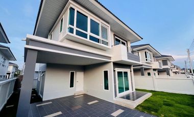 For sale 3 ベッドルーム house in Bang Phli, Samut Prakan