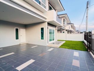 For sale 3 bedrooms house in Bang Phli, Samut Prakan