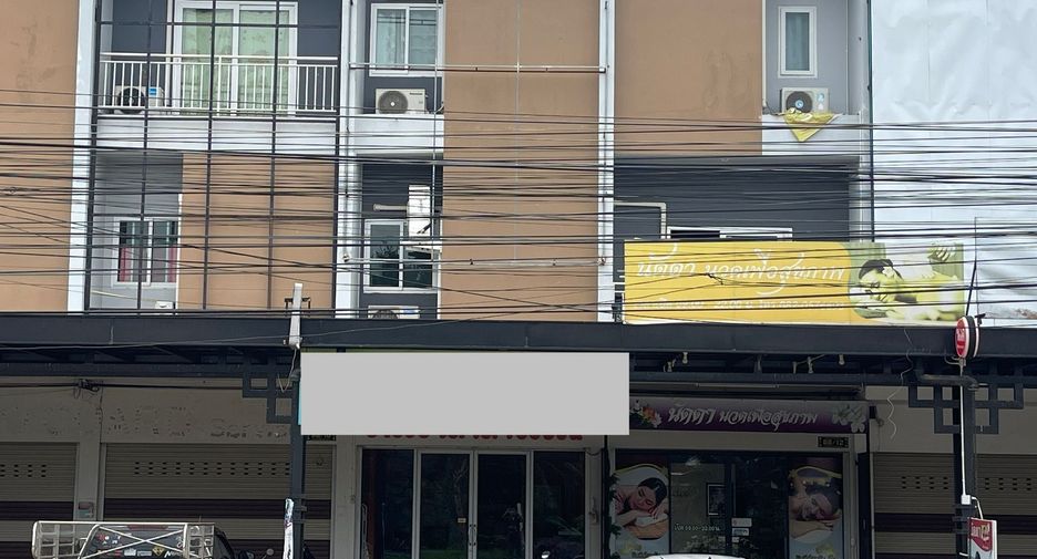 For sale 2 bedrooms townhouse in Mueang Loei, Loei