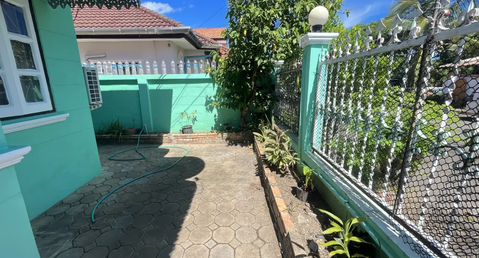 出租 2 卧室 独立屋 在 Phuket Town, 普吉