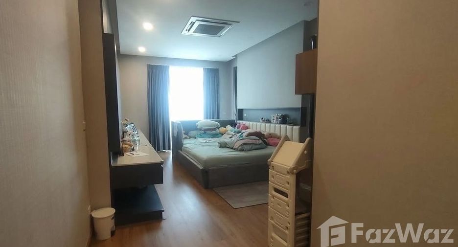 For sale 4 bedrooms house in Kabin Buri, Prachin Buri