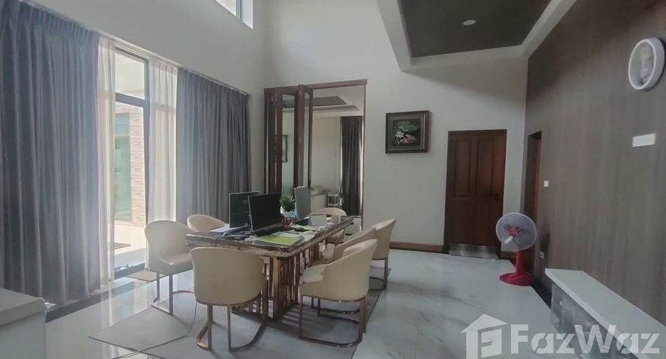 For sale 4 bedrooms house in Kabin Buri, Prachin Buri