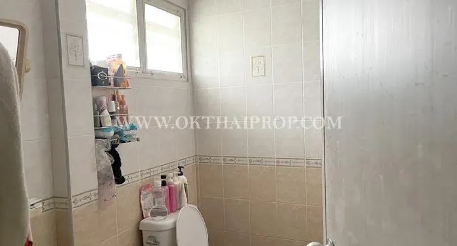 Casa en venta de 4 habitaciones en Thanyaburi, Pathum Thani