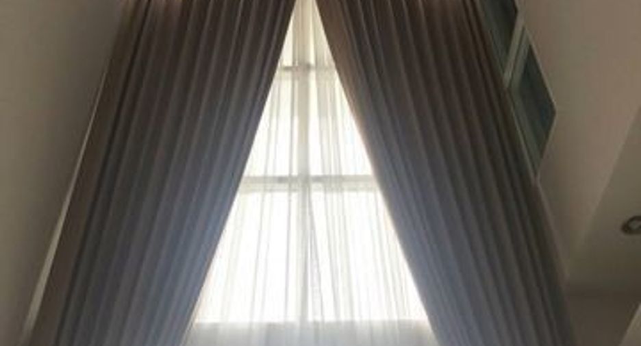 For sale 2 bedrooms condo in Khan Na Yao, Bangkok