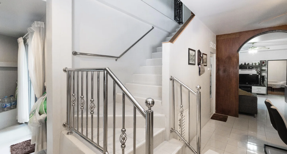 Haus zur Miete mit 3 Zimmer in Mueang Phuket, Phuket