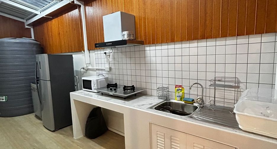 For rent 4 bedrooms house in Thalang, Phuket