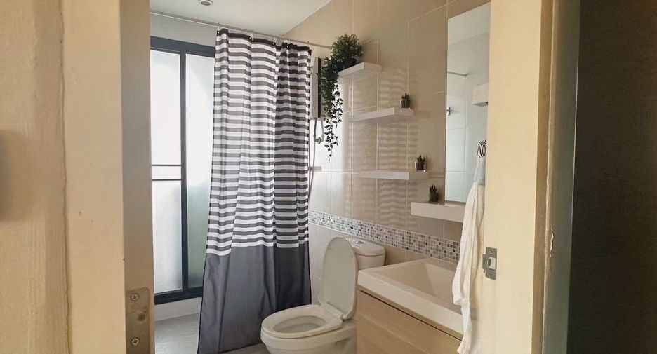 For sale studio condo in Suan Luang, Bangkok