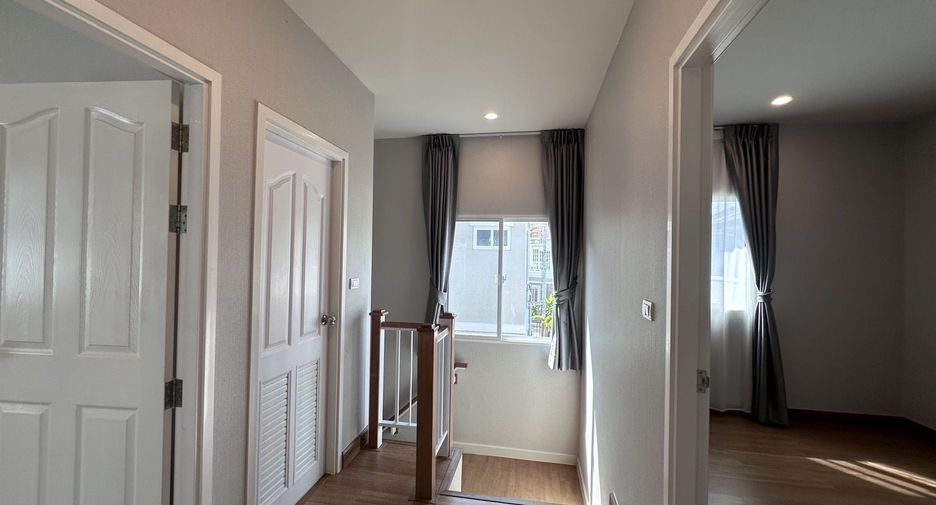 For sale 3 bedrooms house in Bang Phli, Samut Prakan