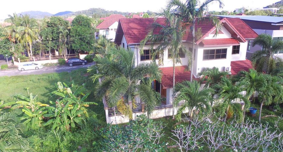For sale 5 bedrooms villa in Kathu, Phuket