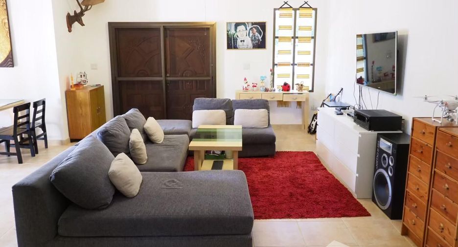 For sale 5 bedrooms villa in Kathu, Phuket