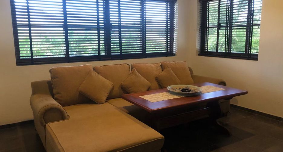 For sale 5 bedrooms villa in Kathu, Phuket