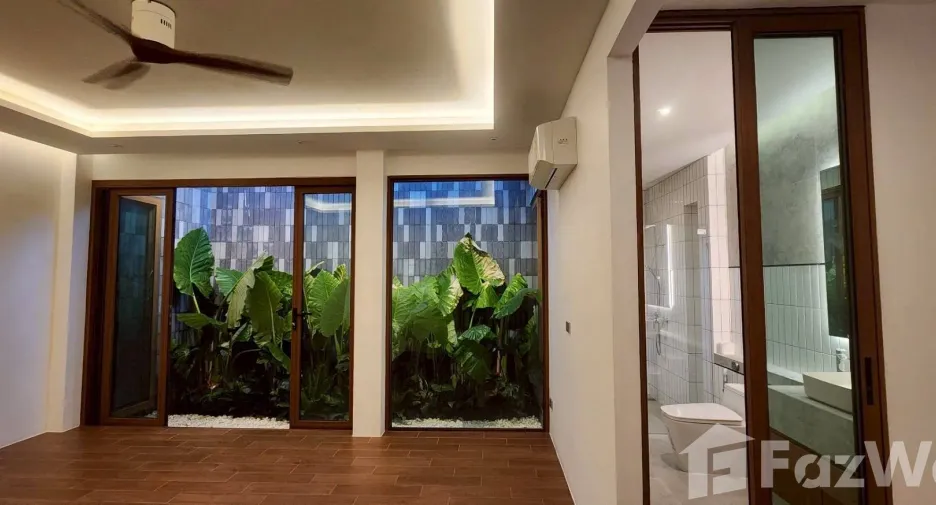 For sale 4 bedrooms villa in Thalang, Phuket