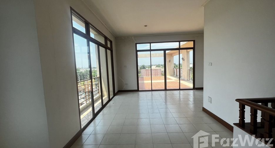 For sale 3 bedrooms townhouse in Mueang Nonthaburi, Nonthaburi