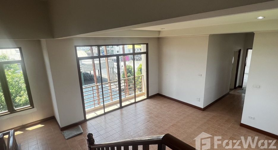 For sale 3 bedrooms townhouse in Mueang Nonthaburi, Nonthaburi