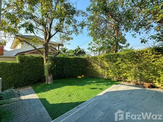 For sale 3 bedrooms house in Taling Chan, Bangkok