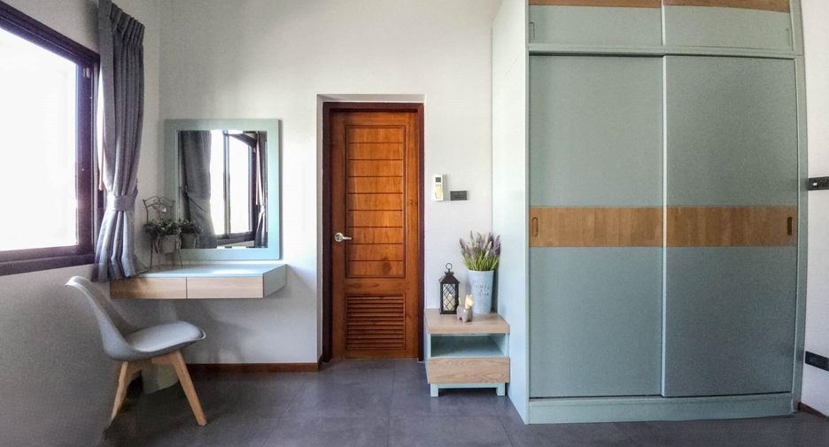 For sale 3 bedrooms house in Taling Chan, Bangkok