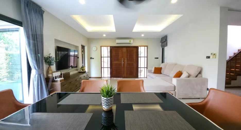 For sale 3 bedrooms house in Taling Chan, Bangkok