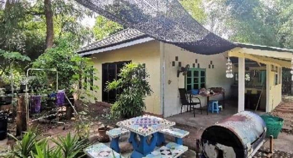 For sale 4 bedrooms house in Ban Khwao, Chaiyaphum