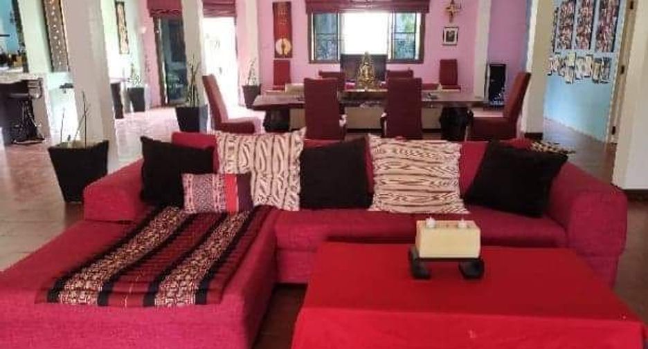 For sale 4 bedrooms house in Ban Khwao, Chaiyaphum