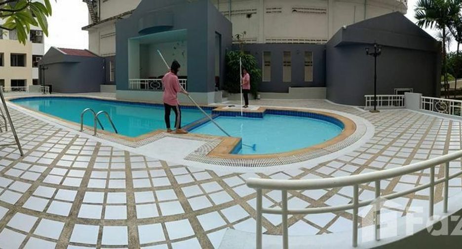 For sale and for rent 3 bedrooms condo in Chatuchak, Bangkok