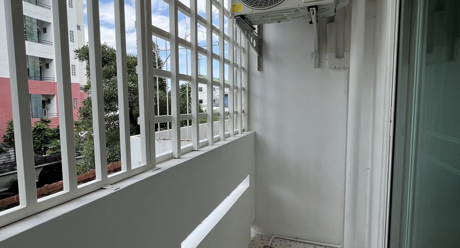 For sale 2 bedrooms condo in Bang Phli, Samut Prakan