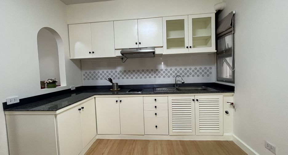 For sale 2 bedrooms condo in Bang Phli, Samut Prakan