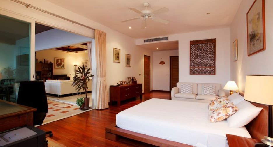 For sale 3 bedrooms condo in Kathu, Phuket