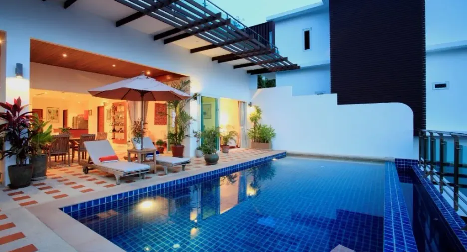 For sale 3 bedrooms condo in Kathu, Phuket