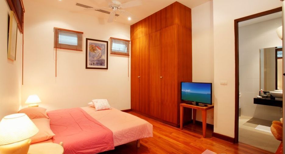 For sale 3 bedrooms condo in Kathu, Phuket