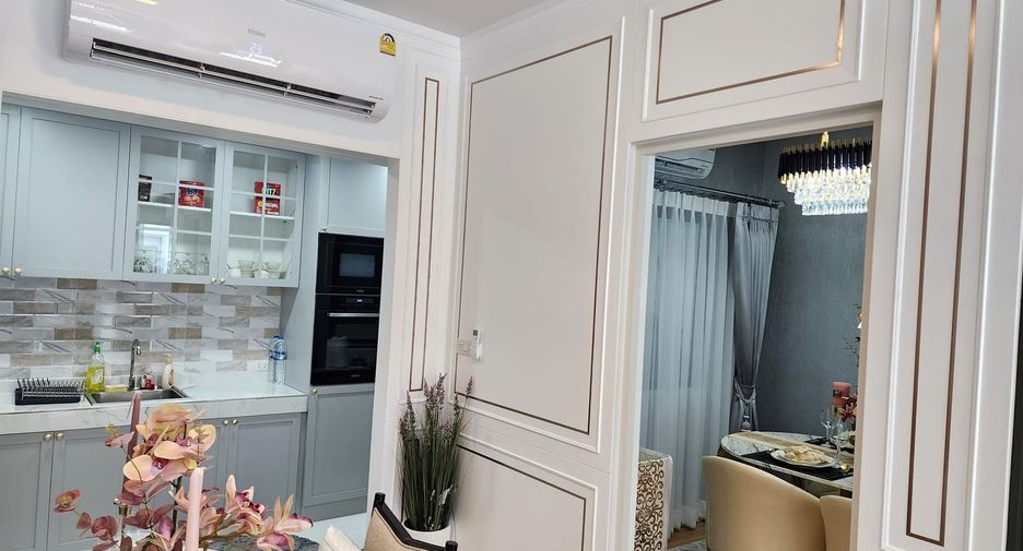 For sale 2 bedrooms townhouse in Bang Phli, Samut Prakan