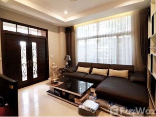 For sale and for rent 3 bedrooms house in Lat Krabang, Bangkok