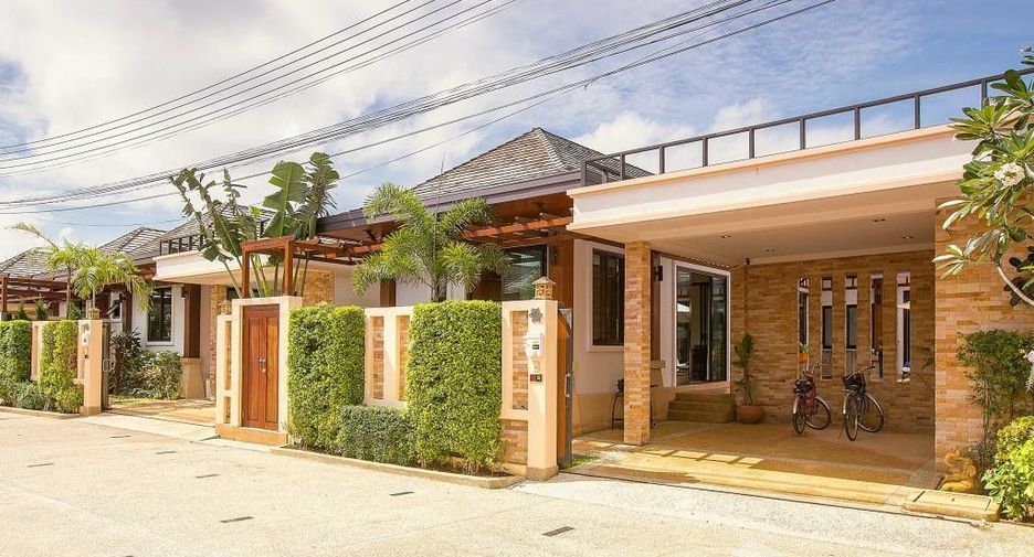 For rent 2 bedrooms villa in Mueang Phuket, Phuket