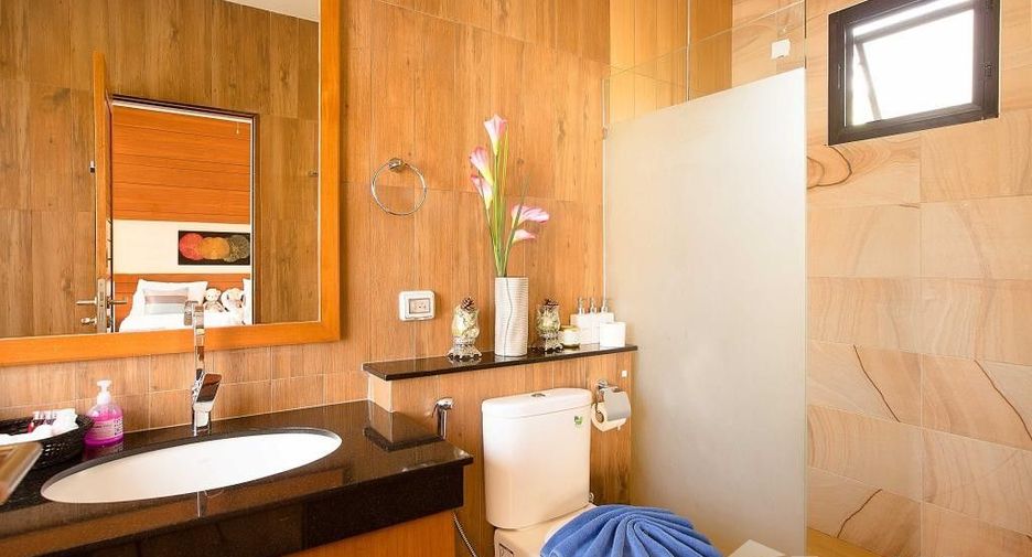 For rent 2 bedrooms villa in Mueang Phuket, Phuket