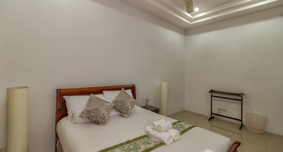For sale 3 bedrooms villa in Mueang Phuket, Phuket
