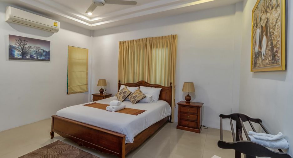 For sale 3 bedrooms villa in Mueang Phuket, Phuket