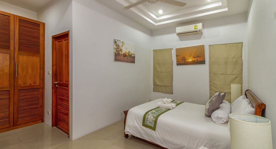 For sale 3 bedrooms villa in Mueang Phuket, Phuket
