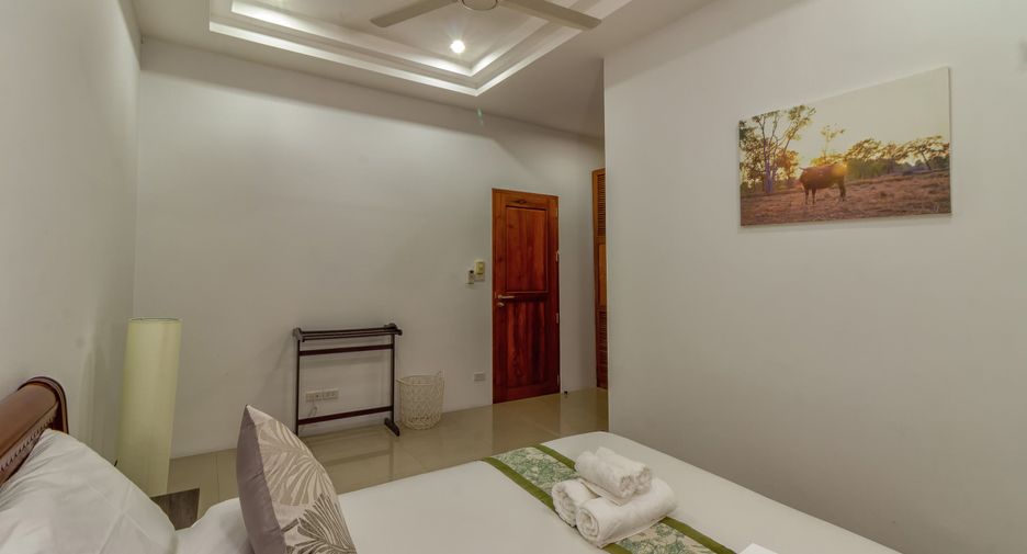 For sale 3 bedrooms villa in Mueang Phuket, Phuket
