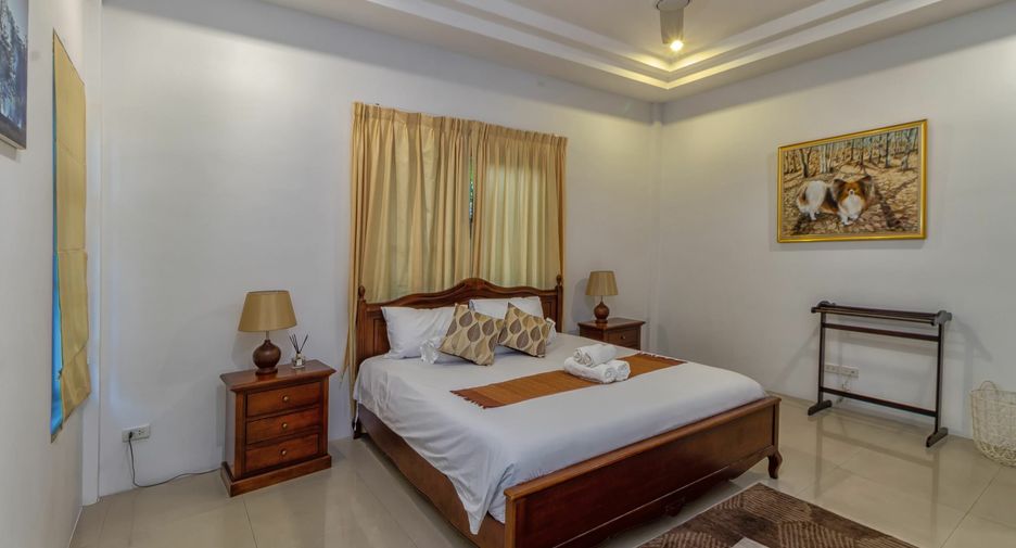 For sale 3 bedrooms villa in Mueang Phuket, Phuket