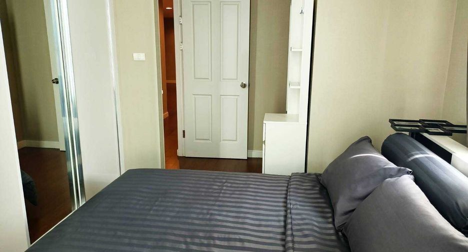 À vendre et à louer 5 chambres condo à Huai Khwang, Bangkok