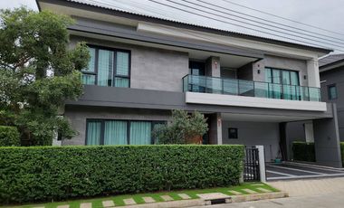 For sale and for rent 4 bedrooms house in Bang Phli, Samut Prakan
