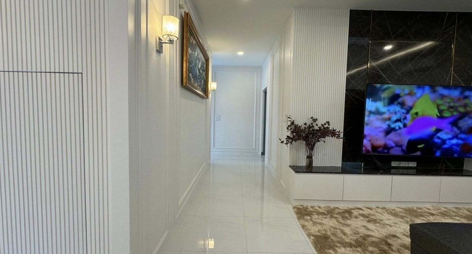 For sale and for rent 4 bedrooms house in Bang Phli, Samut Prakan