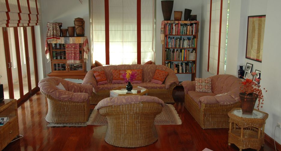 For sale 5 bedrooms villa in Thoeng, Chiang Rai