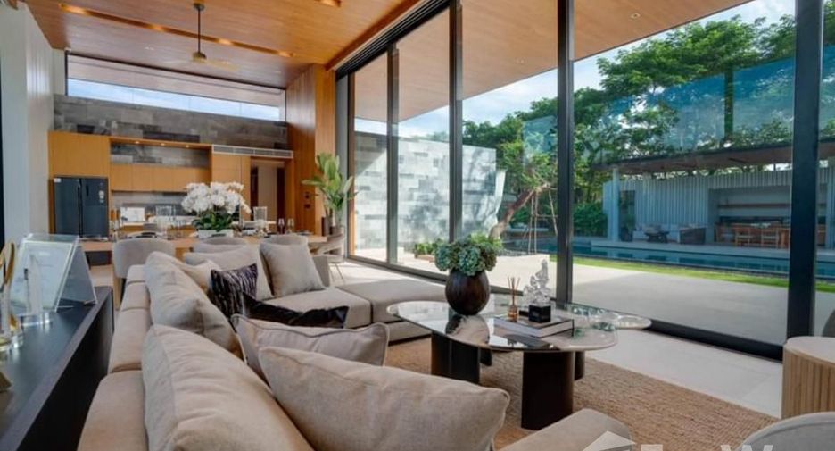For sale and for rent 4 bedrooms villa in Thalang, Phuket