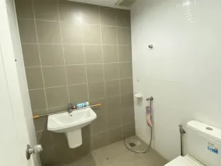 出售 3 卧室 联排别墅 在 Nakhon Chai Si, Nakhon Pathom