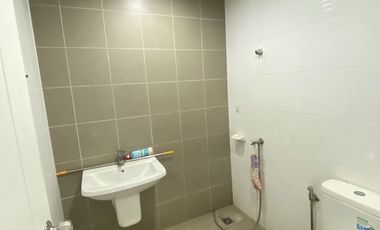 Reihenhaus zum Kauf mit 3 Zimmer in Nakhon Chai Si, Nakhon Pathom