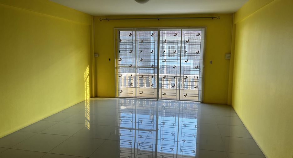 For rent and for sale 5 bedrooms townhouse in Mueang Nakhon Pathom, Nakhon Pathom