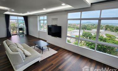 For rent 2 bedrooms condo in Mueang Phuket, Phuket