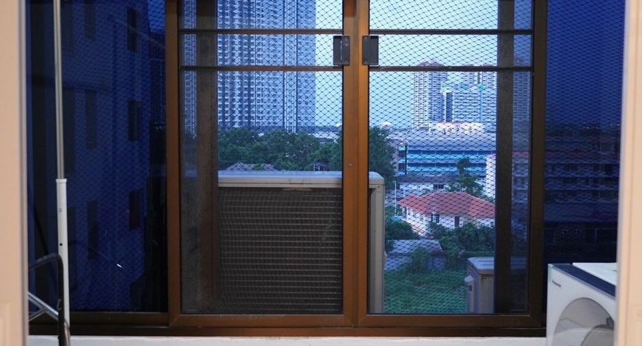For sale 2 bedrooms condo in Suan Luang, Bangkok